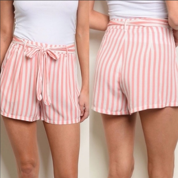 LAST 3! πTie Front Relaxed Blush Striped Shorts! - Picture 5 of 5